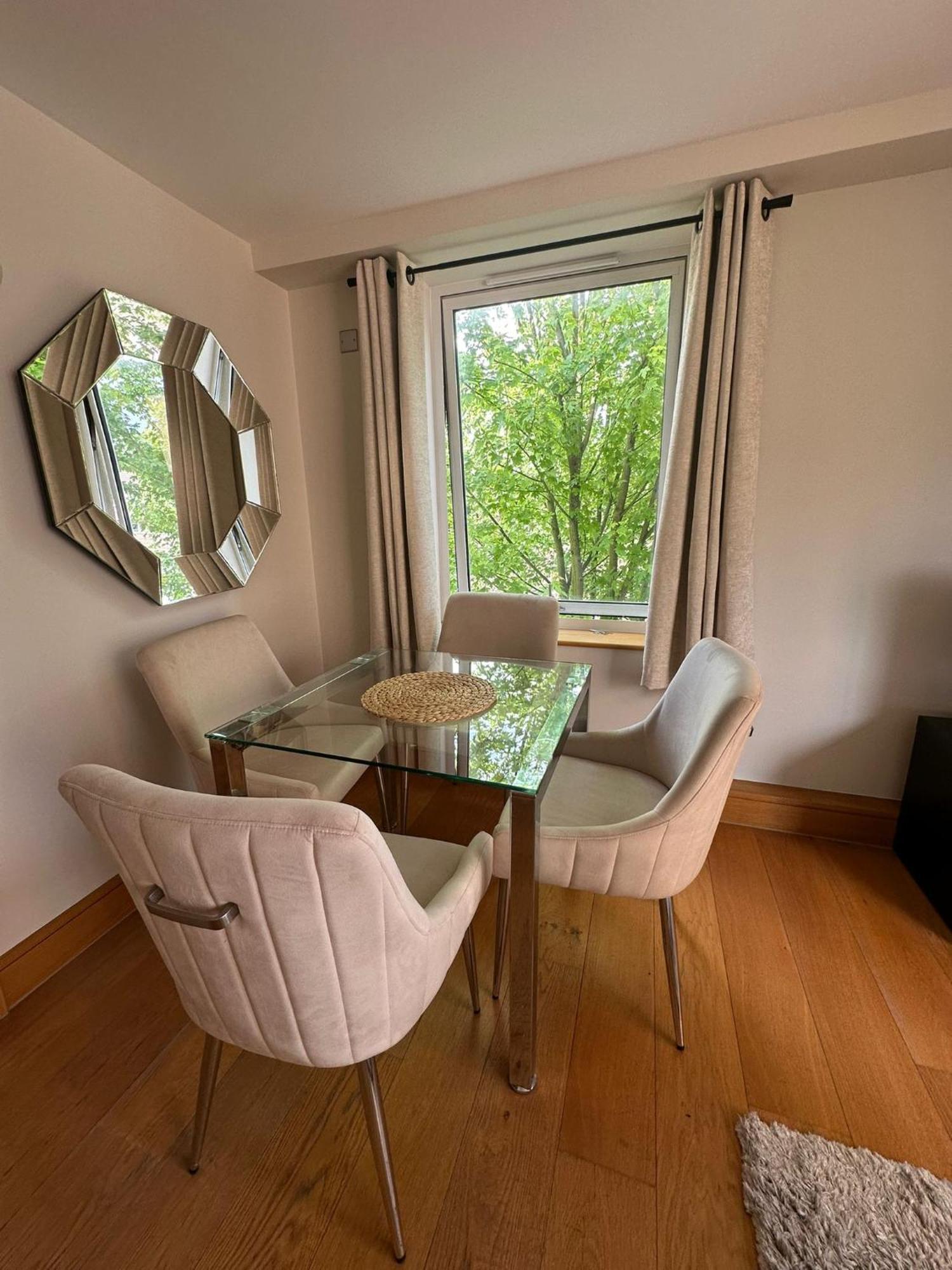 Ferienwohnung Westwood House London Exterior foto