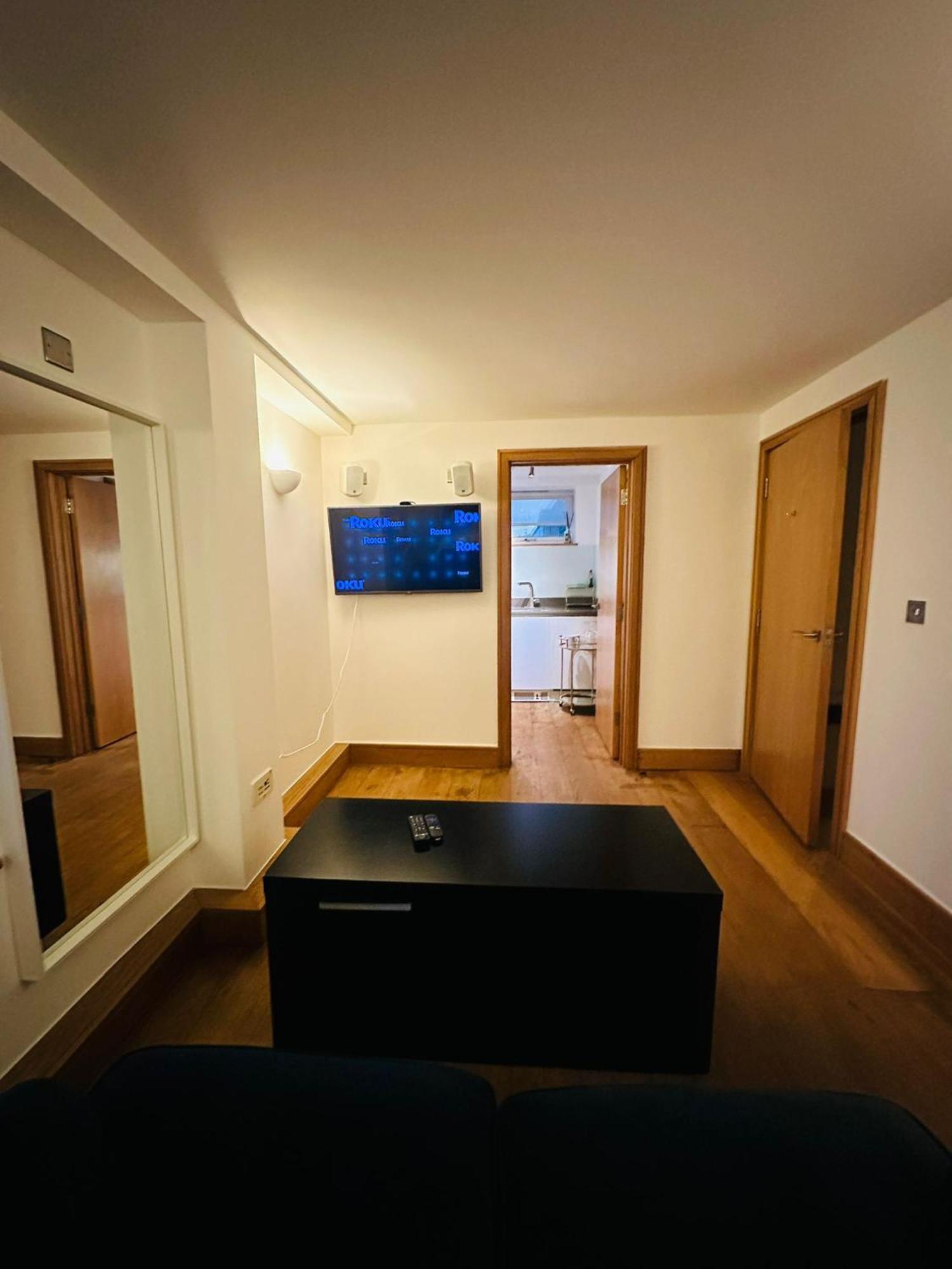 Ferienwohnung Westwood House London Exterior foto